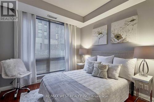 108 - 3 Mcalpine Street, Toronto (Annex), ON - Indoor Photo Showing Bedroom