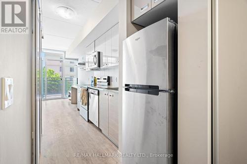 212 - 308 Lester Street, Waterloo, ON - Indoor Photo Showing Kitchen