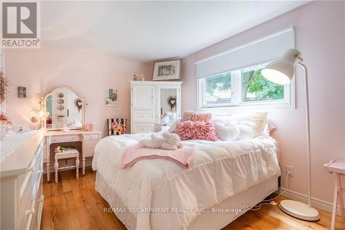 63 Forestgate Drive, Hamilton (Fessenden), ON - Indoor Photo Showing Bedroom