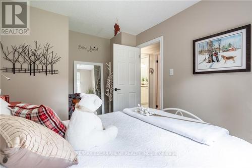 63 Forestgate Drive, Hamilton (Fessenden), ON - Indoor Photo Showing Bedroom