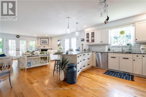 63 Forestgate Drive, Hamilton (Fessenden), ON - Indoor Photo Showing Other Room