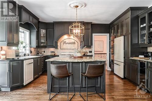 1271 Georges Vanier Drive, Ottawa, ON - Indoor Photo Showing Kitchen With Upgraded Kitchen