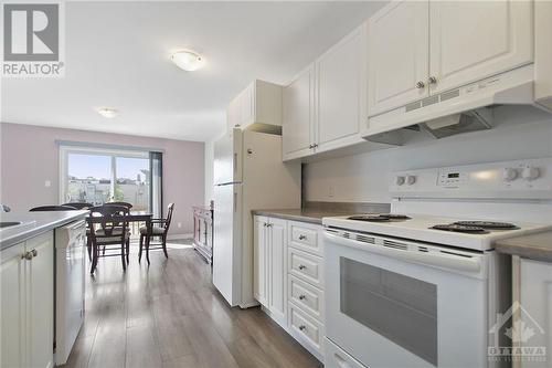 94 Frank Street, Carleton Place, ON - Indoor Photo Showing Kitchen