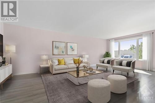 94 Frank Street, Carleton Place, ON - Indoor Photo Showing Living Room