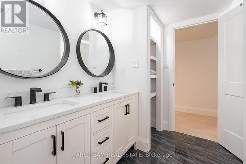 19 Cameron Street, Springwater (Centre Vespra), ON - Indoor Photo Showing Bathroom