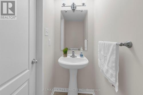 22 Tanasi Road, Brampton (Credit Valley), ON - Indoor Photo Showing Bathroom