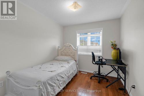 22 Tanasi Road, Brampton (Credit Valley), ON - Indoor Photo Showing Bedroom