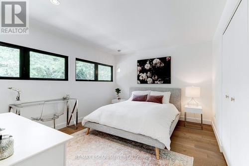 3362 Guildwood Drive, Burlington (Roseland), ON - Indoor Photo Showing Bedroom