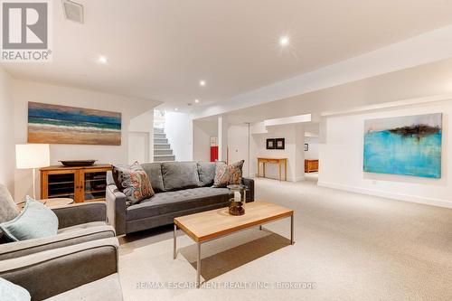 3362 Guildwood Drive, Burlington (Roseland), ON - Indoor Photo Showing Living Room