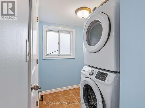 149 Park Lane, Haldimand, ON - Indoor Photo Showing Laundry Room