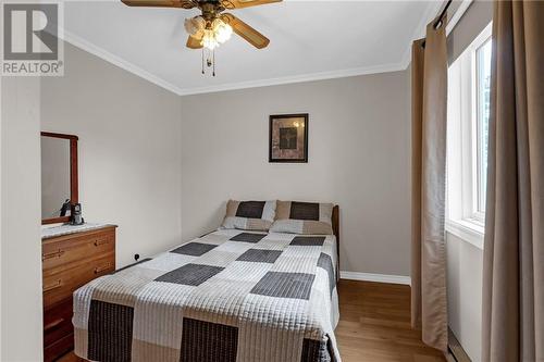 62 Pine Street, Cornwall, ON - Indoor Photo Showing Bedroom