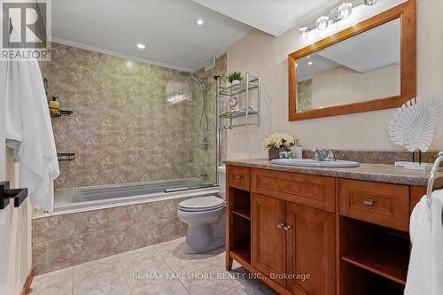 7470 Bamsey Drive, Hamilton Township (Bewdley), ON - Indoor Photo Showing Bathroom