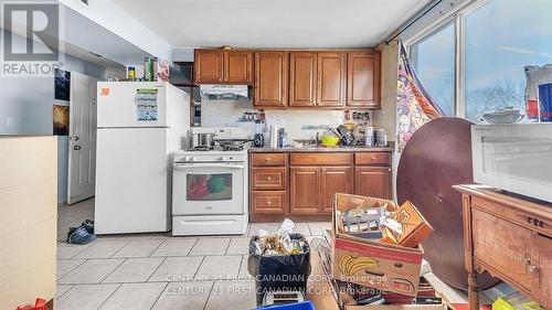 387 Horton Street E, London, ON - Indoor Photo Showing Kitchen