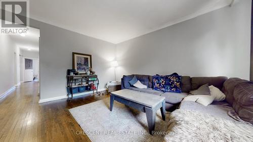 5 Cliff Street, Toronto (Rockcliffe-Smythe), ON - Indoor Photo Showing Living Room