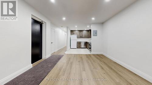 5 Cliff Street, Toronto (Rockcliffe-Smythe), ON - Indoor Photo Showing Other Room