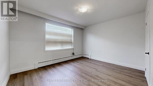 5 Cliff Street, Toronto (Rockcliffe-Smythe), ON - Indoor Photo Showing Other Room