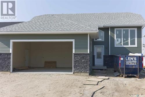 608 Weir Crescent, Warman, SK - Outdoor