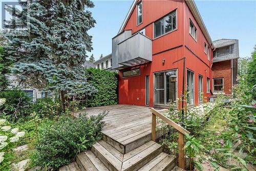 18 Carlyle Avenue, Ottawa, ON - Outdoor With Deck Patio Veranda