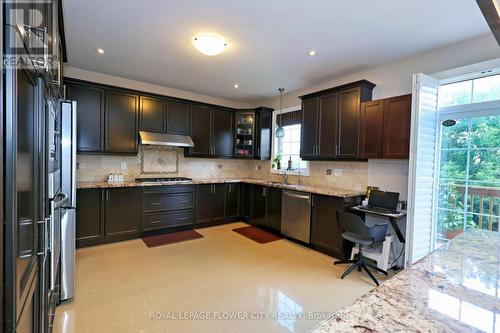 53 Pathway Drive, Brampton (Credit Valley), ON - Indoor Photo Showing Kitchen