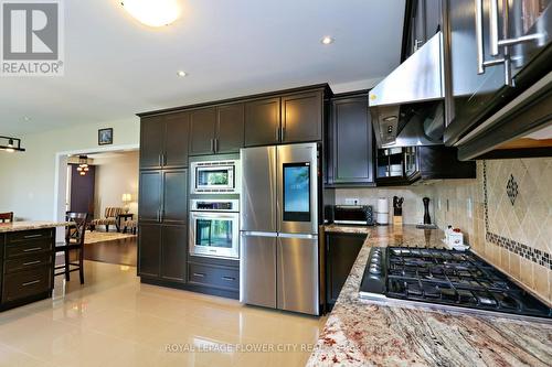 53 Pathway Drive, Brampton (Credit Valley), ON - Indoor Photo Showing Kitchen