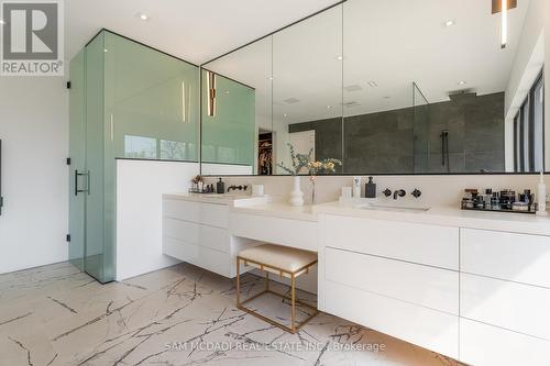 45 Savona Drive, Toronto (Alderwood), ON - Indoor Photo Showing Bathroom