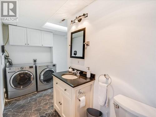 1731 Barrett  Drive, Fruitvale, BC - Indoor Photo Showing Laundry Room