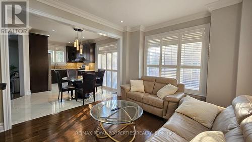 Main - 46 Danfield Court, Brampton (Credit Valley), ON - Indoor Photo Showing Living Room