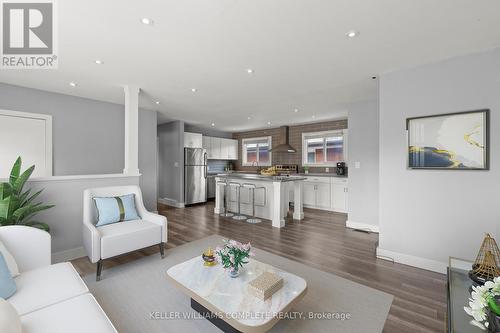 54 Coral Drive, Hamilton (Lawfield), ON - Indoor Photo Showing Living Room