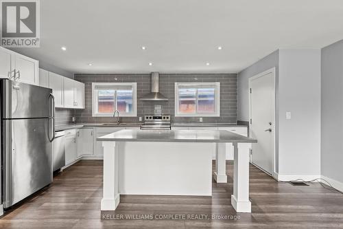 54 Coral Drive, Hamilton (Lawfield), ON - Indoor Photo Showing Kitchen With Stainless Steel Kitchen With Upgraded Kitchen