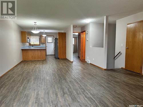 1007 6Th Avenue, Humboldt, SK - Indoor