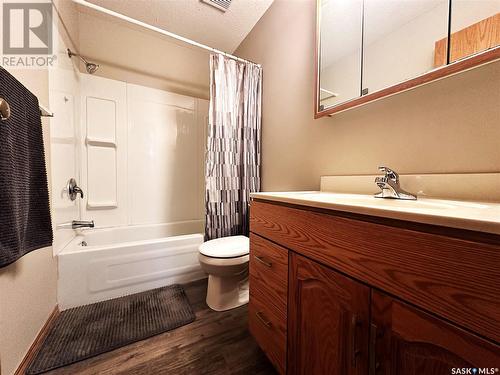 1007 6Th Avenue, Humboldt, SK - Indoor Photo Showing Bathroom