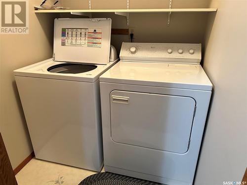 1007 6Th Avenue, Humboldt, SK - Indoor Photo Showing Laundry Room