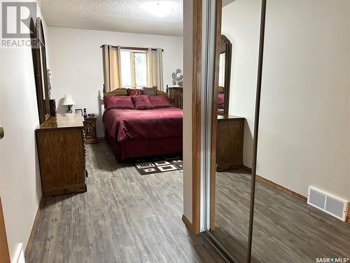 1007 6Th Avenue, Humboldt, SK - Indoor Photo Showing Bedroom