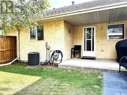 1007 6Th Avenue, Humboldt, SK - Outdoor