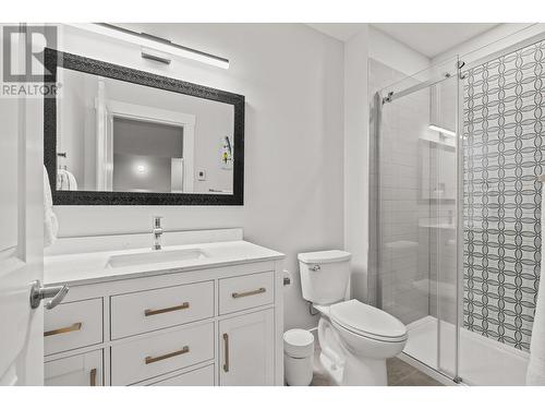 3026 Riesling Place, West Kelowna, BC - Indoor Photo Showing Bathroom