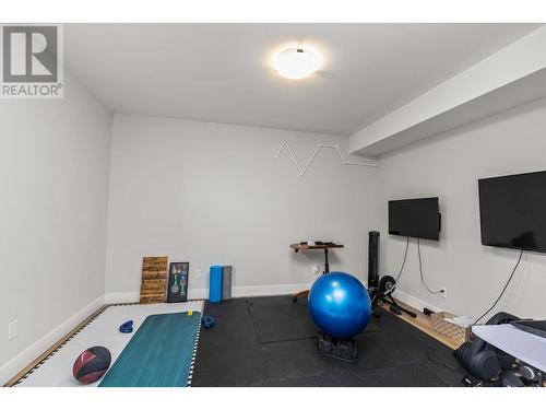 3026 Riesling Place, West Kelowna, BC - Indoor Photo Showing Gym Room