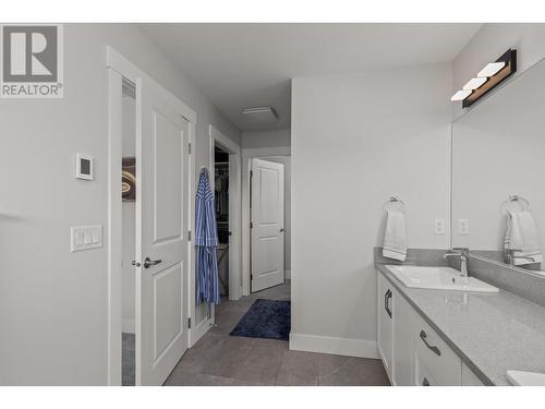 3026 Riesling Place, West Kelowna, BC - Indoor Photo Showing Bathroom