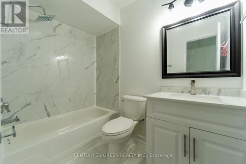 5 - 100 Brickyard Way, Brampton (Brampton North), ON - Indoor Photo Showing Bathroom