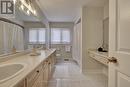 2556 Hammond Road, Mississauga, ON  - Indoor Photo Showing Bathroom 