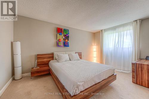 46 Vesper Court, Hamilton (Stoney Creek Mountain), ON - Indoor Photo Showing Bedroom