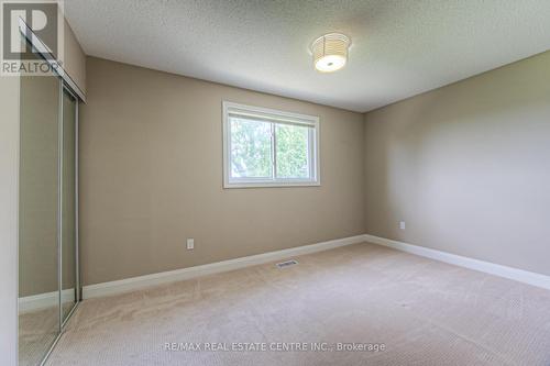 46 Vesper Court, Hamilton (Stoney Creek Mountain), ON - Indoor Photo Showing Other Room