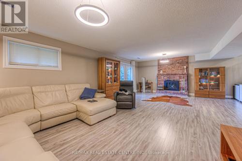 46 Vesper Court, Hamilton (Stoney Creek Mountain), ON - Indoor Photo Showing Living Room With Fireplace