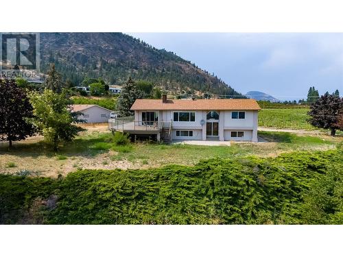 5711 White Street, Summerland, BC - Outdoor