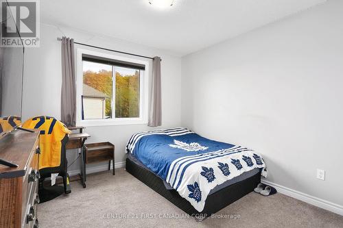 1 Russet Lane, St. Thomas, ON - Indoor Photo Showing Bedroom