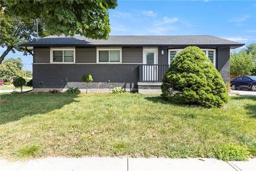 54 Coral Drive, Hamilton, ON - Outdoor