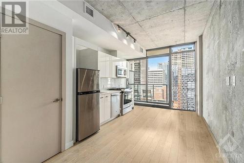 224 Lyon Street Unit#1314, Ottawa, ON - Indoor Photo Showing Kitchen With Stainless Steel Kitchen