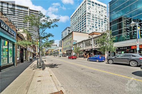 1314 - 224 Lyon Street, Ottawa, ON - Outdoor