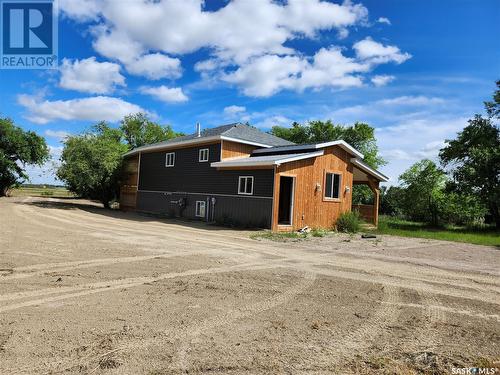 Na Service Road, Mclean, SK - Outdoor