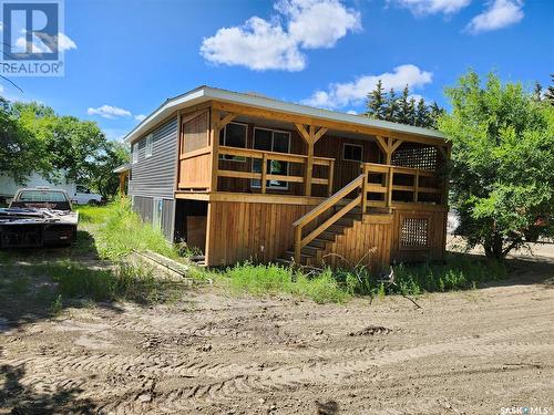 Na Service Road, Mclean, SK - Outdoor