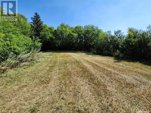 Na Service Road, Mclean, SK - Outdoor